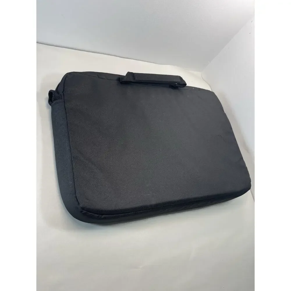 Case Logic 15.6” Laptop Carrying Case Shoulder Bag Briefcase Black NWT